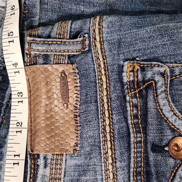 Dollhouse jeans bellbottoms - Picture 2 of 6